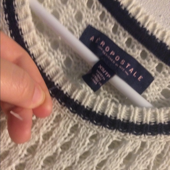Mid 2000s Aeropostale Open Knit Sweater - Picture 7 of 8